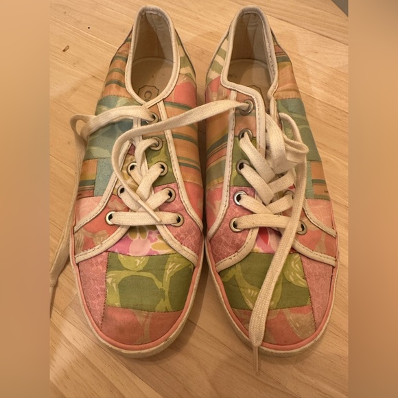 COACH VINTAGE PATCHWORK CANVAS AND LEATHER SNEAKERS - Picture 3 of 12